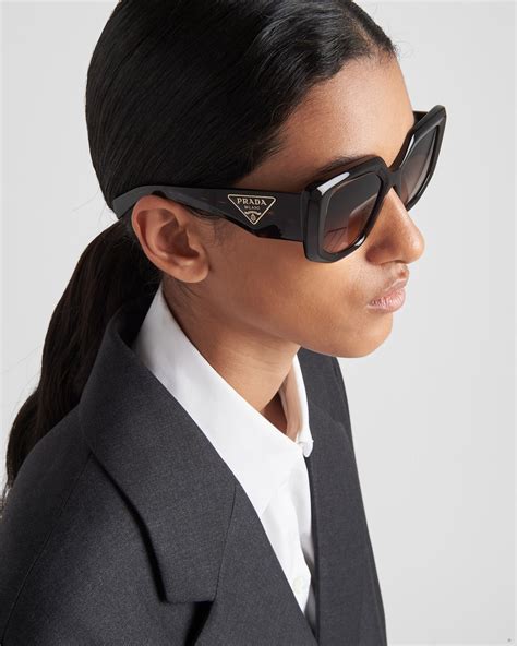 Prada Sunglasses: Get the Designer Look on Amazon 